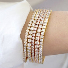 Carica l'immagine nel visualizzatore di Gallery, Pulsera flexible acabada en oro rosa de 18 quilates